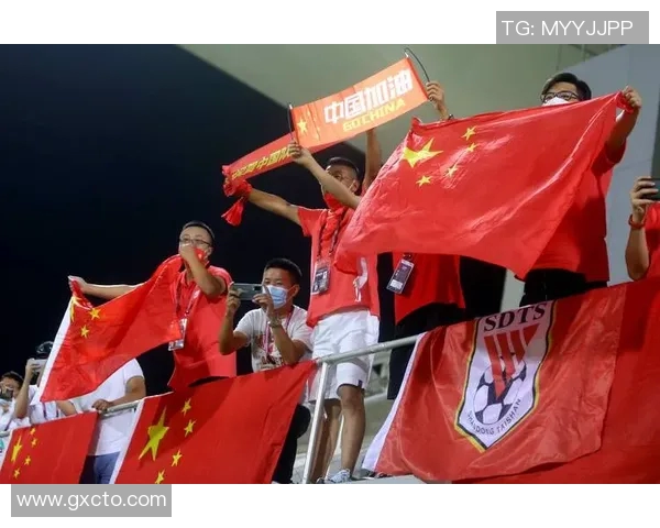 中国足球迎战叙利亚球队期待突破与进步展现实力与团结精神